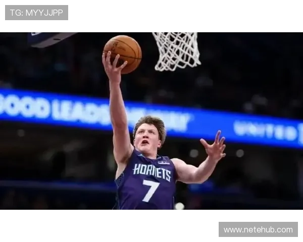 弗拉格湖人战创纪录 追平乔丹超越詹姆斯